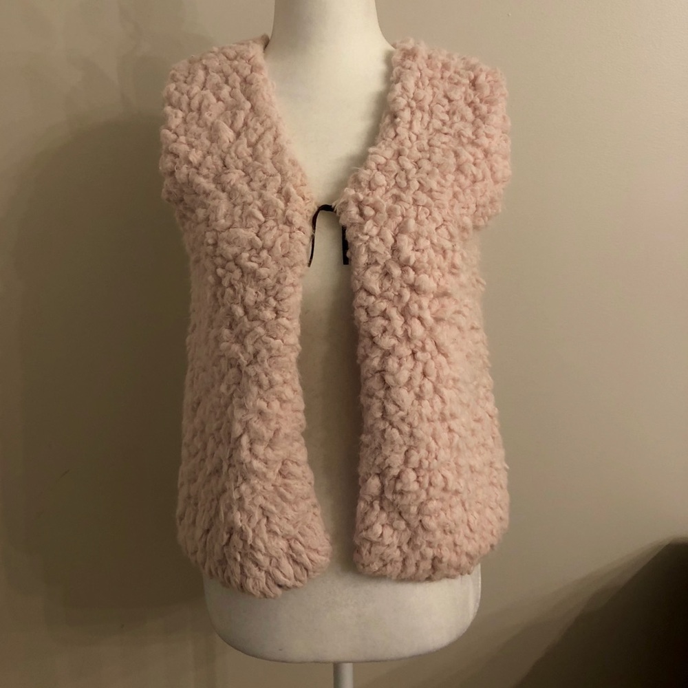 Forever 21 faux fur vest